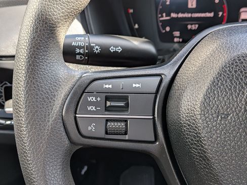 Used 2025 Honda Accord SE image 21