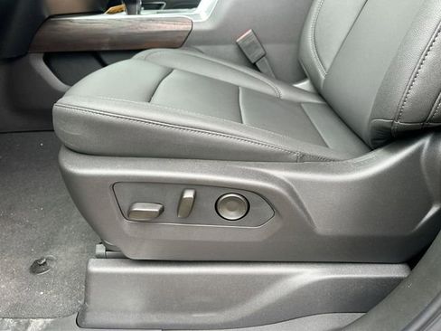 New 2026 GMC Sierra 1500 SLT w/ SLT Convenience Package image 12