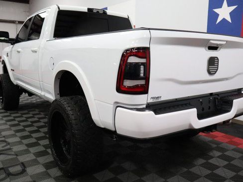 Used 2022 RAM 2500 Laramie w/ Night Edition AWD/4WD image 11