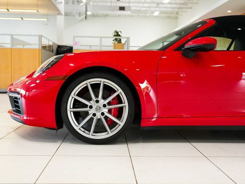 Used 2024 Porsche 911 Carrera S RWD image 3