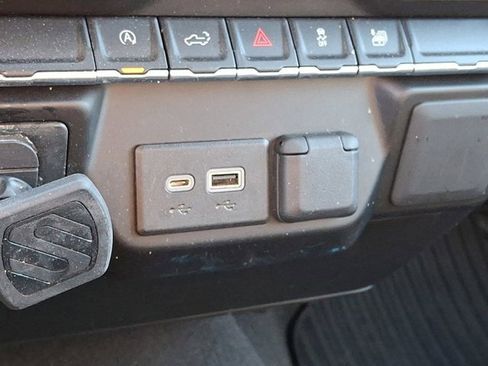 Used 2021 GMC Sierra 1500 Elevation image 28