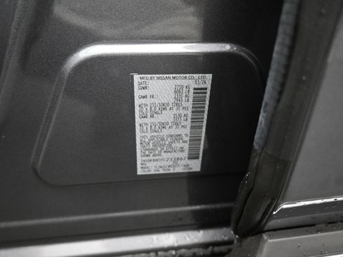 New 2026 Nissan Pathfinder Platinum FWD image 10