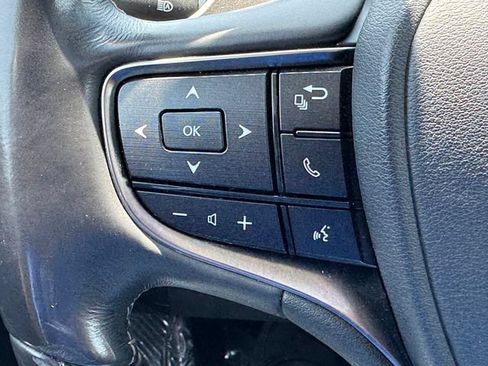 Used 2019 Lexus ES 350 w/ Accessory Package FWD image 20