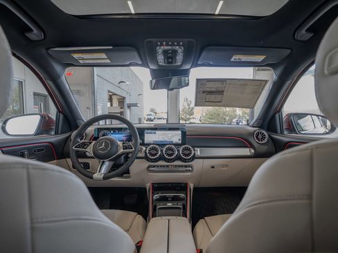 New 2026 Mercedes-Benz GLB 250 4MATIC image 27