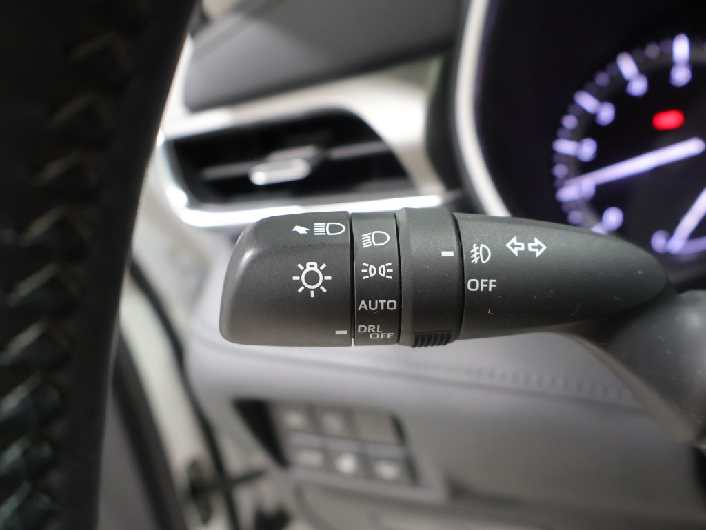Used 2020 Toyota Highlander Limited AWD/4WD image 34