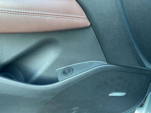 Used 2019 Buick LaCrosse Avenir w/ Driver Confidence Package II image 21