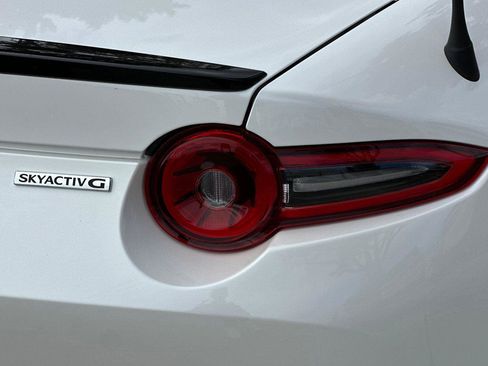 Certified 2025 MAZDA MX-5 Miata RF Club image 25