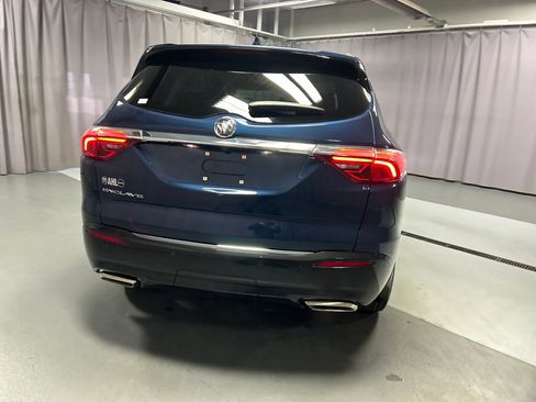 Used 2023 Buick Enclave Essence w/ Experience Buick Package FWD image 6