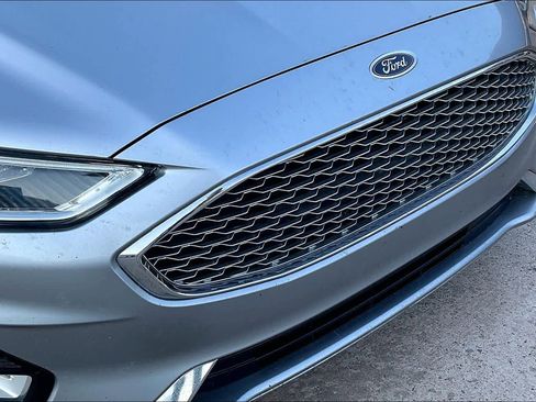 Used 2020 Ford Fusion Titanium image 30