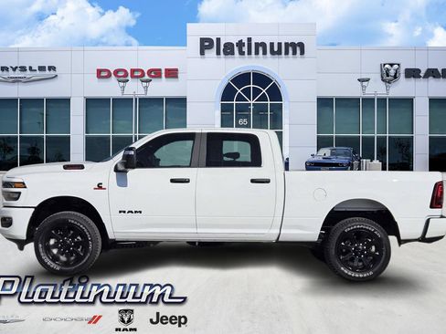 New 2026 RAM 3500 Big Horn AWD/4WD image 4