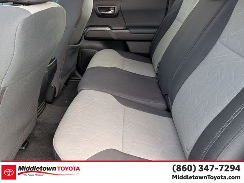 Certified 2023 Toyota Tacoma TRD Off-Road image 34