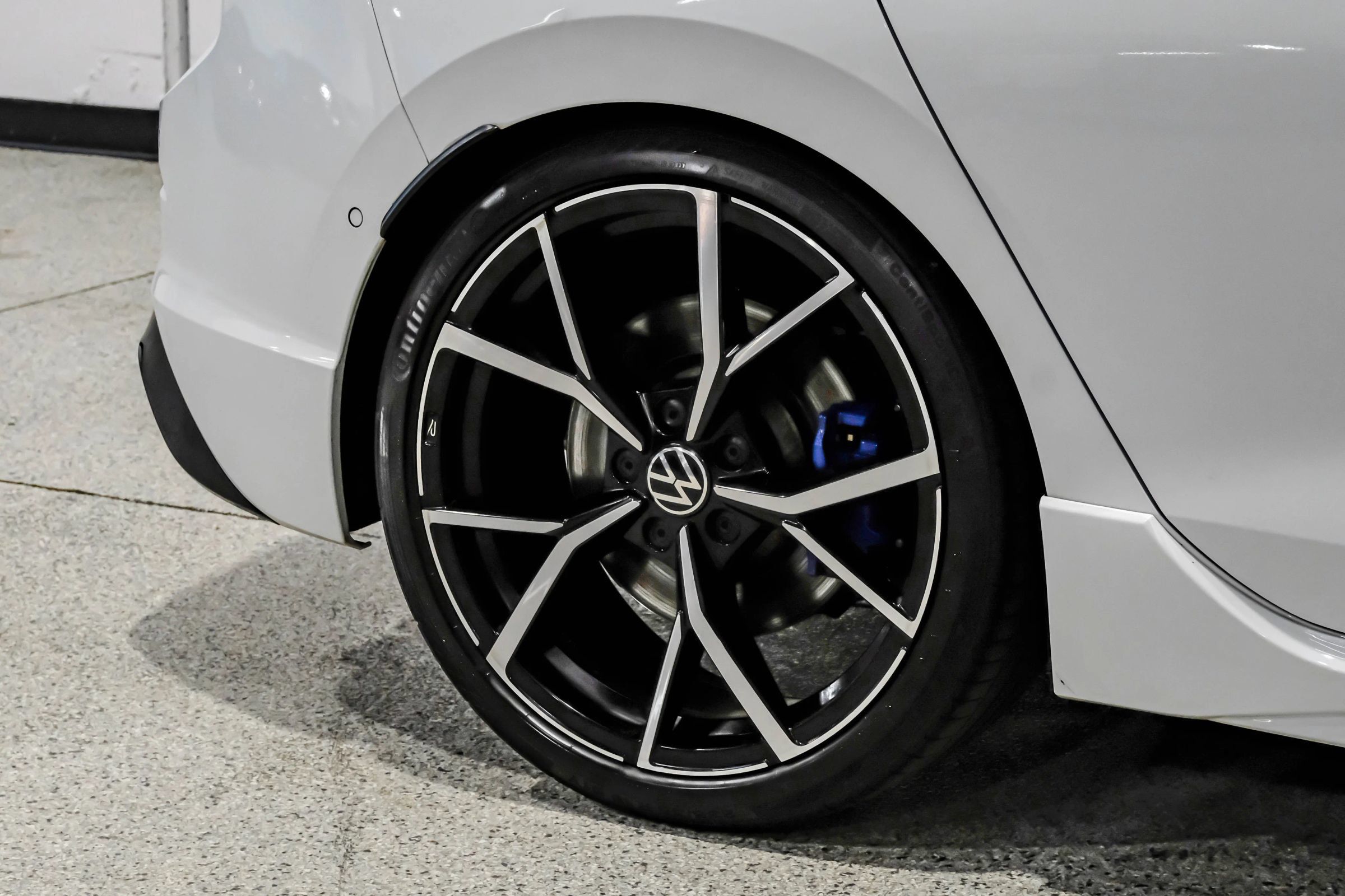 Used 2022 Volkswagen Golf R AWD/4WD image 78