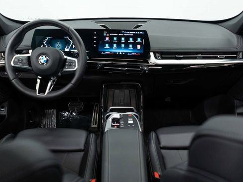 Used 2026 BMW X1 xDrive28i w/ M Sport Package AWD/4WD image 8