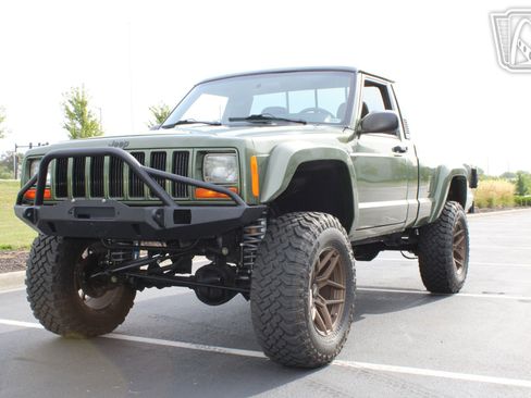 Used 1990 Jeep Comanche 2WD image 17