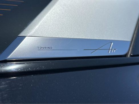 Used 2024 Lucid Air Touring AWD/4WD image 38