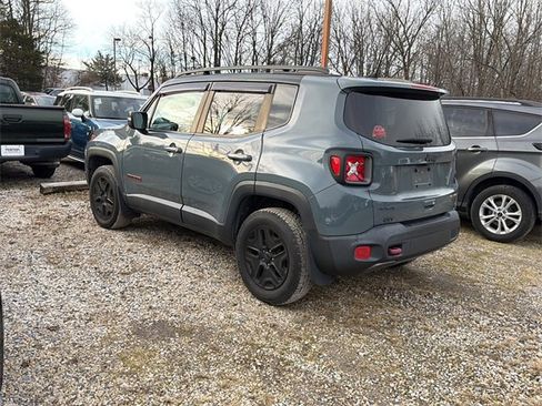 Used 2018 Jeep Renegade Trailhawk w/ Safety & Security Group image 2