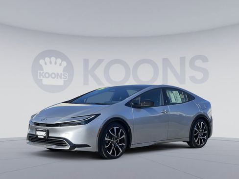 Used 2023 Toyota Prius Prime Premium w/ Advanced Technology Package image 1