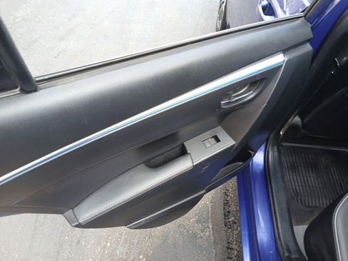 Used 2015 Toyota Corolla S image 22