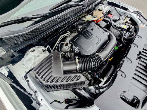 Used 2023 Chevrolet Blazer LT w/ Driver Confidence Package image 39