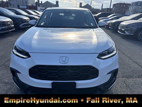 Used 2023 Honda HR-V LX image 10