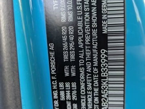 Used 2019 Porsche Macan S AWD/4WD image 17