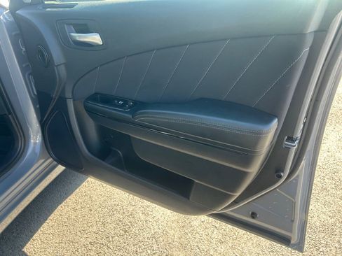 Used 2023 Dodge Charger SXT w/ Blacktop Package AWD/4WD image 26