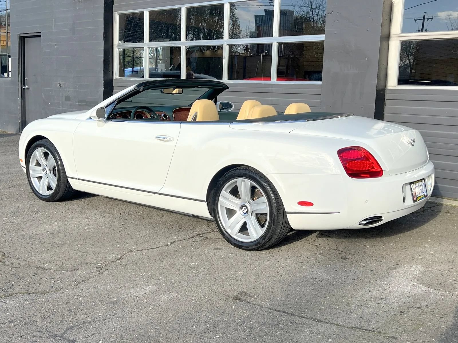 Used 2007 Bentley Continental GTC AWD/4WD image 3