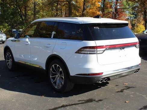New 2026 Lincoln Aviator Reserve image 5