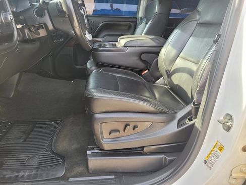 Used 2015 GMC Sierra 1500 SLE w/ SLE Value Package RWD image 16