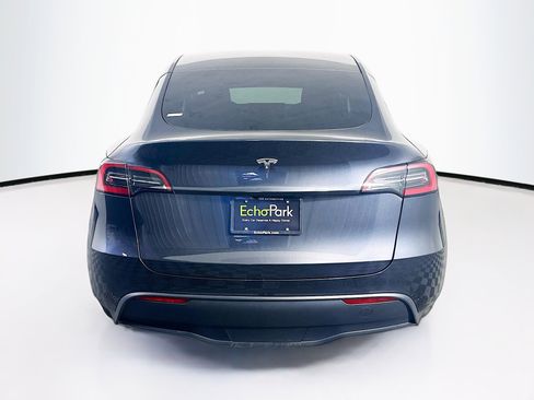 Used 2025 Tesla Model Y Long Range image 7