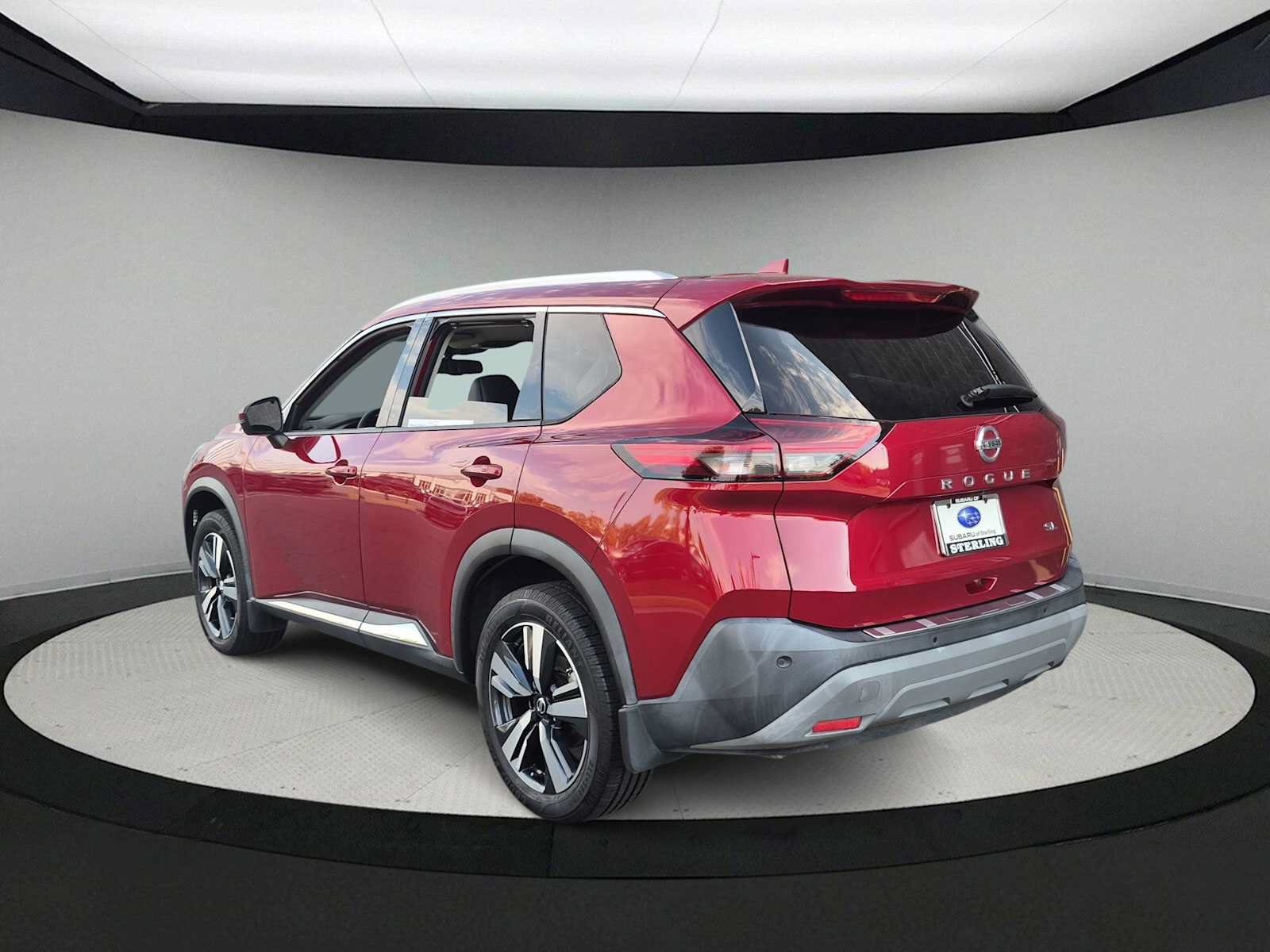 Used 2021 Nissan Rogue SL w/ Premium Package FWD image 6