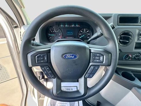 New 2025 Ford E-350 and Econoline 350 Super Duty w/ Power Equipment Group RWD image 9