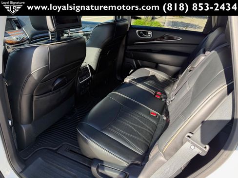 Used 2017 INFINITI QX60 Luxe w/ Deluxe Technology Package image 15