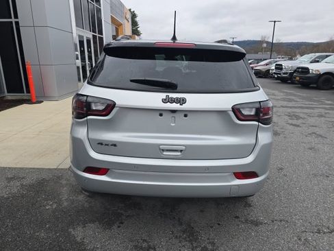 Certified 2025 Jeep Compass Limited w/ High Altitude Package AWD/4WD image 6