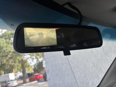 Used 2018 GMC Savana 3500 LT w/ LT Preferred Equipment Group image 16