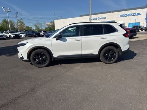 Used 2025 Honda CR-V Sport Touring image 17