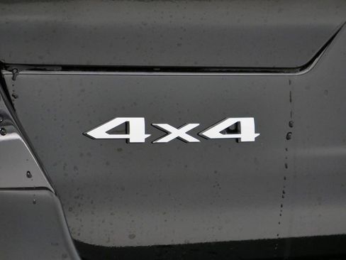 New 2025 Jeep Grand Cherokee Laredo w/ Luxury Tech Group I AWD/4WD image 52