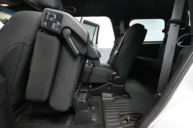 Used 2017 Ford Expedition XLT AWD/4WD image 33