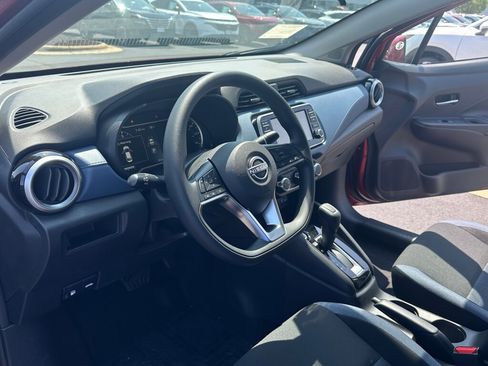 New 2025 Nissan Versa SV w/ Trunk Package image 4