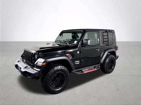 Used 2020 Jeep Wrangler Sport AWD/4WD image 2