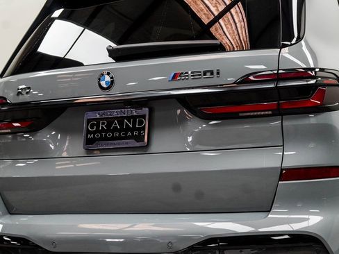 Used 2024 BMW X7 M60i w/ Executive Package image 13