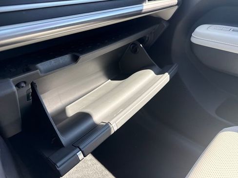 Used 2024 Hyundai Santa Fe SEL image 39