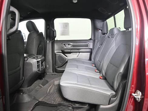 Used 2023 RAM 1500 Big Horn AWD/4WD image 17
