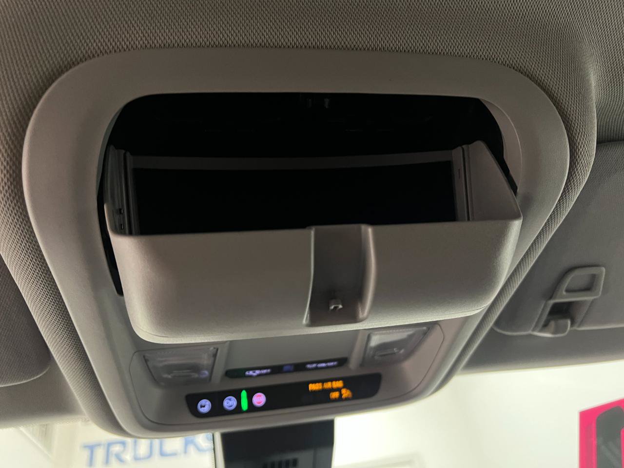Used 2021 Chevrolet Equinox LT FWD image 51