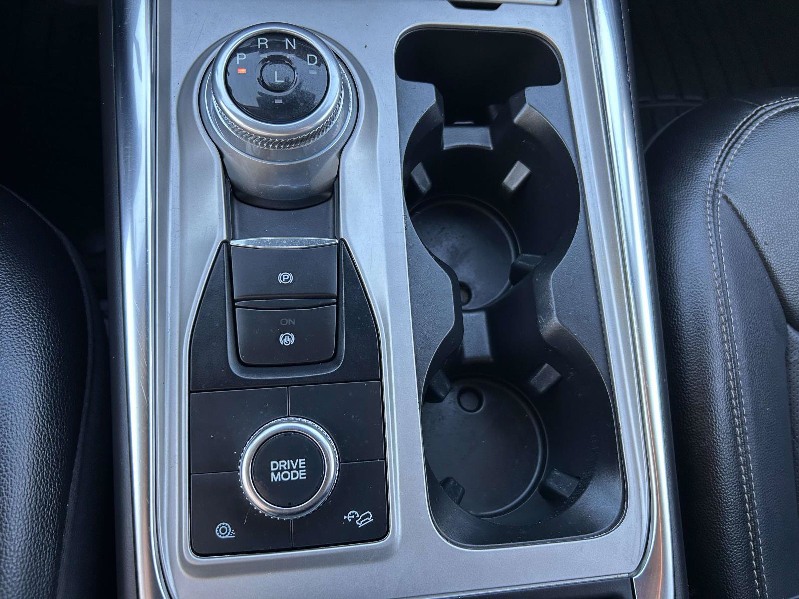 Used 2022 Ford Explorer Limited AWD/4WD image 20