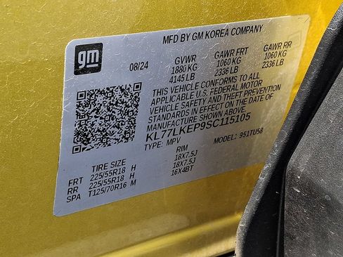Used 2025 Chevrolet Trax ACTIV FWD image 26