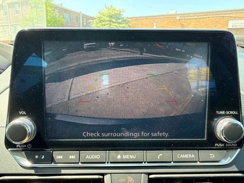 Used 2019 Nissan Altima 2.5 SR AWD/4WD image 15