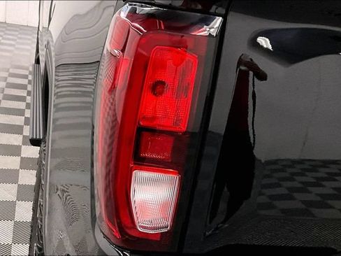 Used 2024 GMC Sierra 1500 Pro w/ Graphite Edition AWD/4WD image 33
