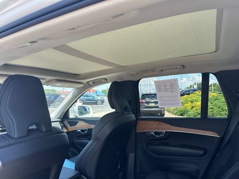 Used 2023 Volvo XC90 B6 Plus w/ Protection Package AWD/4WD image 34