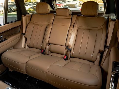 New 2026 Land Rover Range Rover SE AWD/4WD image 27